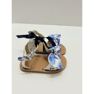 New JANIE & JACK  BLUE AND WHITE FLORAL GIRLS SANDALS SIZE‎ 3-6 MONTHS